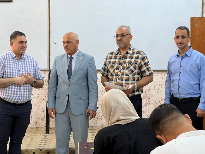 زيارة السيد مساعد رئيس الجامعة للشؤون العلمية لأقسام الكلية