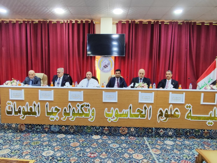 المناقشة العلمية لطالب الدكتوراه (فؤاد حمادي عواد غضب) قسم علوم الحاسبات