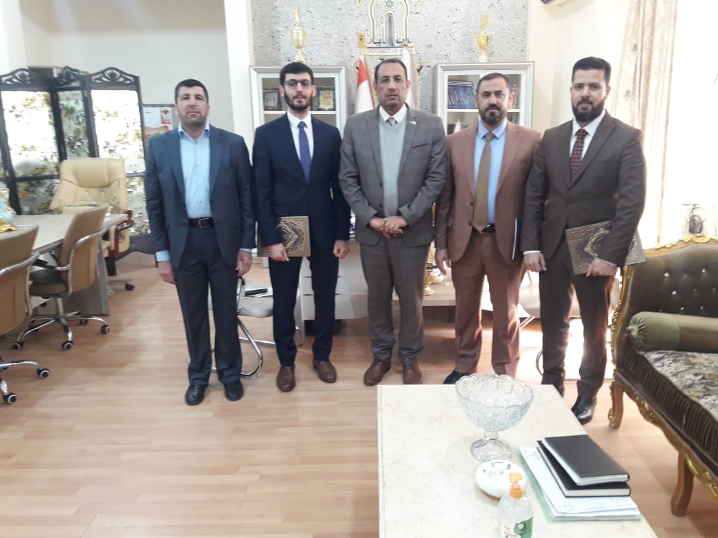 الاختبار الاولي للمسابقة قرا?نية المقامة في جامعة الانبار